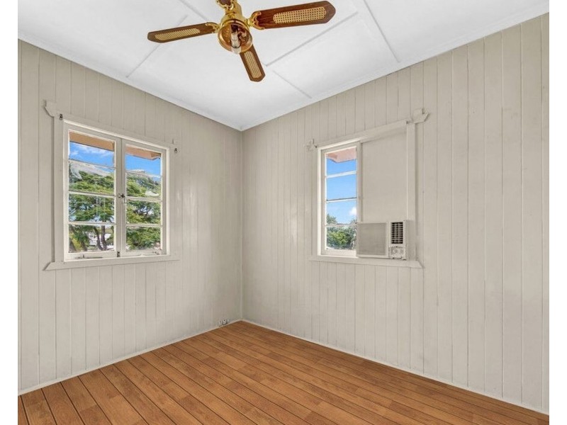 1/42 Brisbane Road, East Ipswich QLD 4305