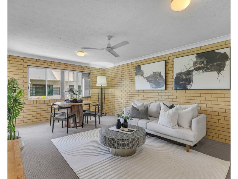 2/106 Indooroopilly Road, Taringa QLD 4068