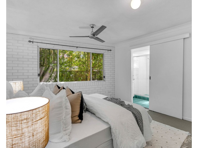 2/106 Indooroopilly Road, Taringa QLD 4068