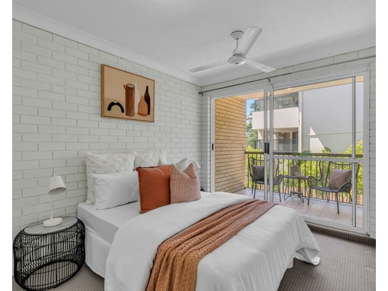 2/106 Indooroopilly Road, Taringa QLD 4068