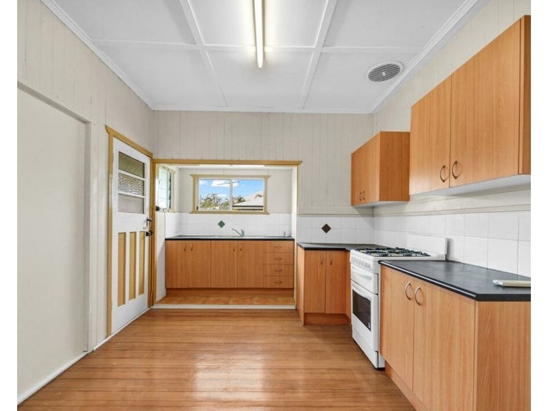 2/42 Brisbane Road, East Ipswich QLD 4305