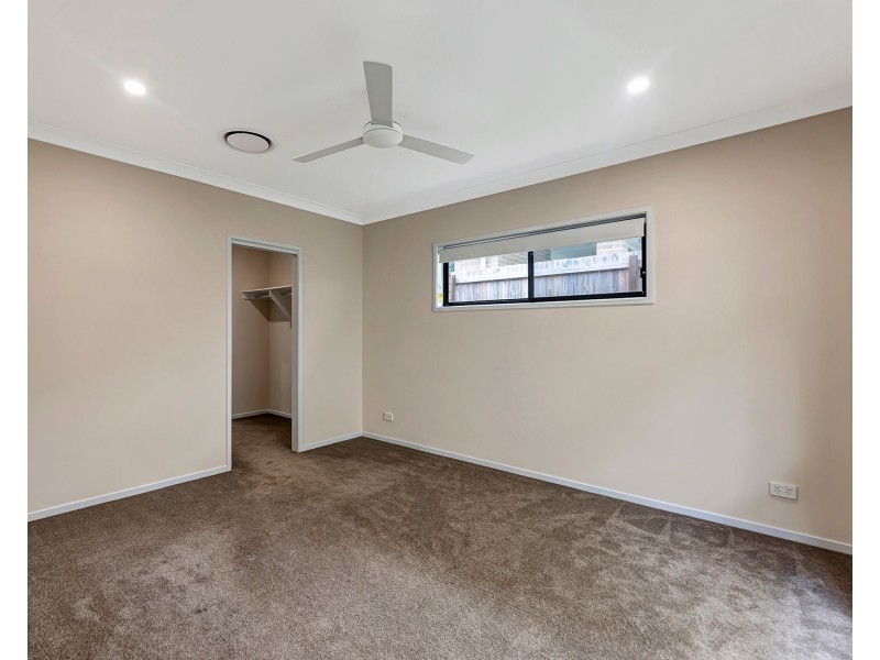 16 Teddy place, Ripley QLD 4306