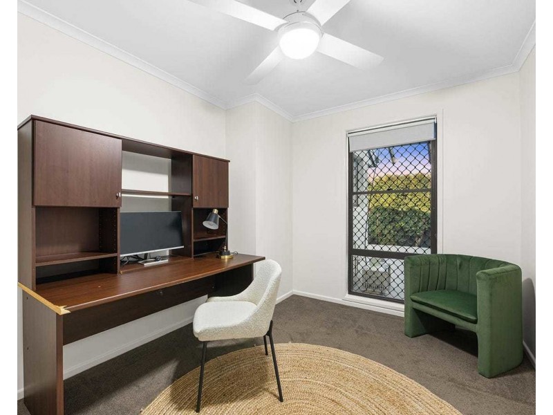 45 Riverhills Rd, Middle Park QLD 4074