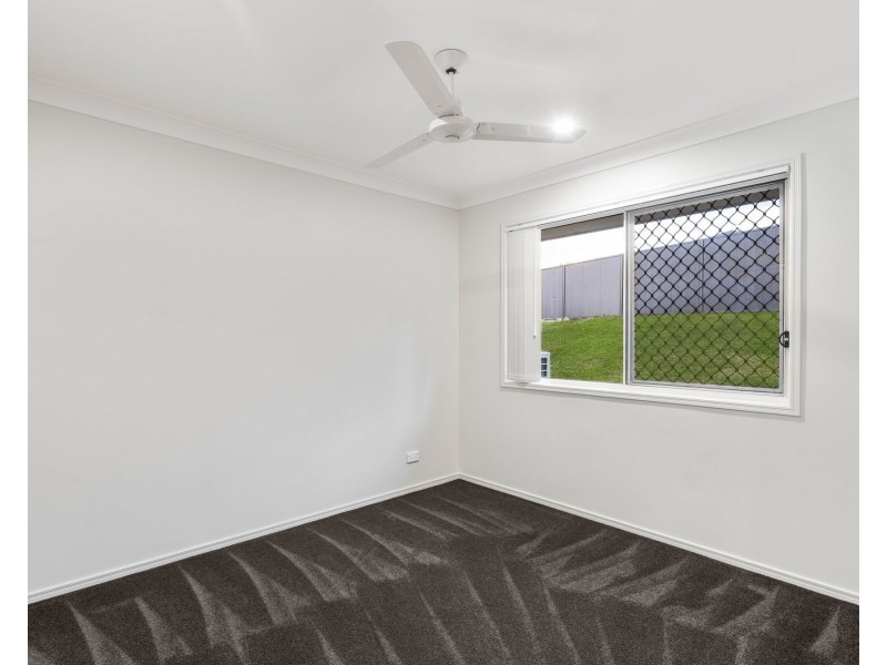 13 Gooloowan Circle, Brassall QLD 4305