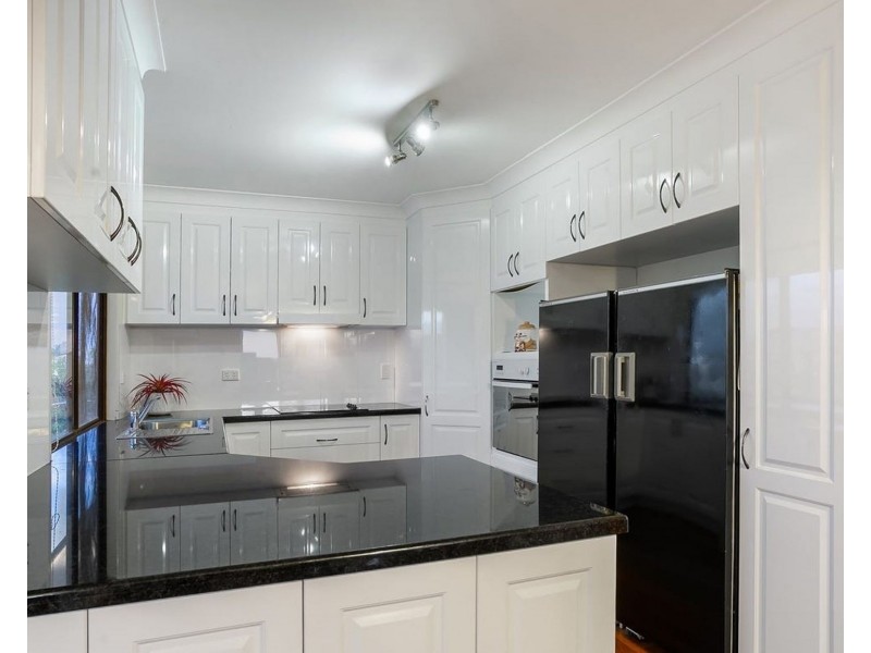 29 Powells Rd, Yamanto QLD 4305