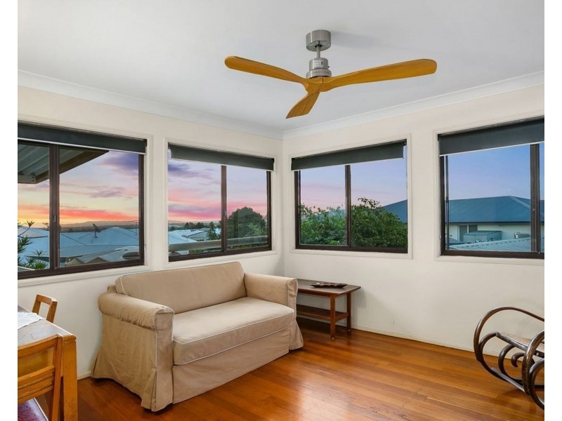 29 Powells Rd, Yamanto QLD 4305