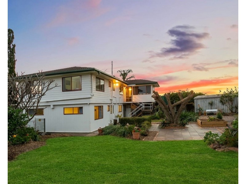 29 Powells Rd, Yamanto QLD 4305