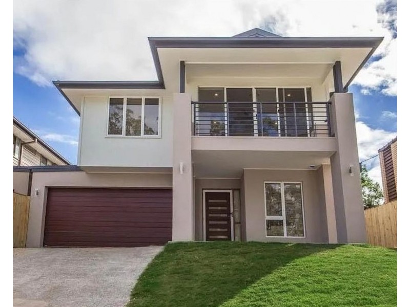 61 Sunset Rd, Kenmore QLD 4069