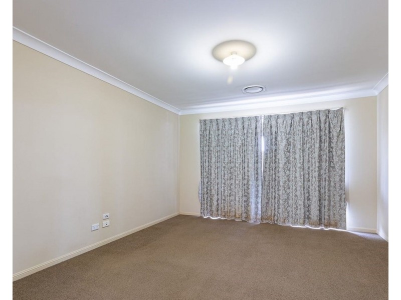 117 Livesay Rd, Moggill QLD 4070