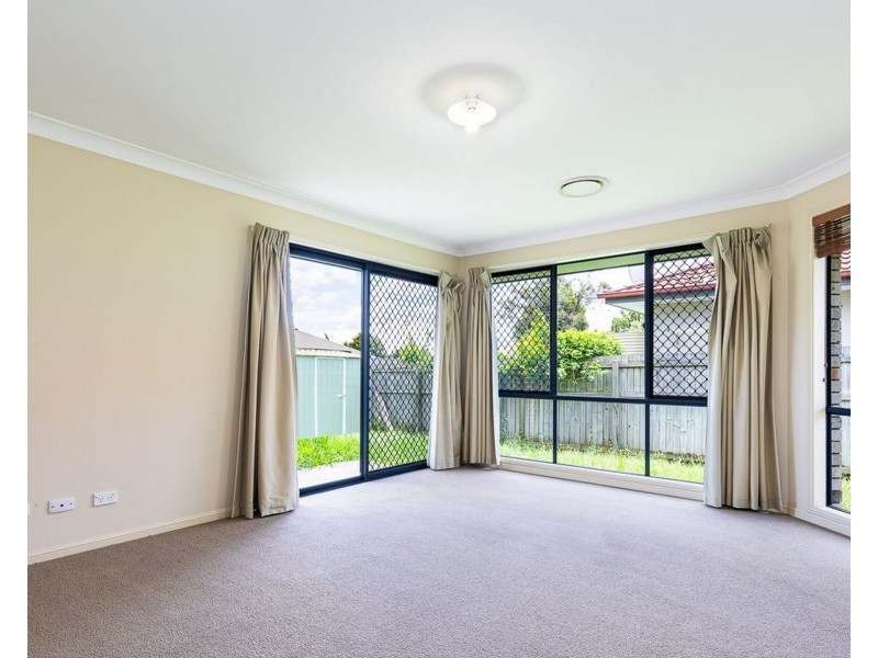 117 Livesay Rd, Moggill QLD 4070
