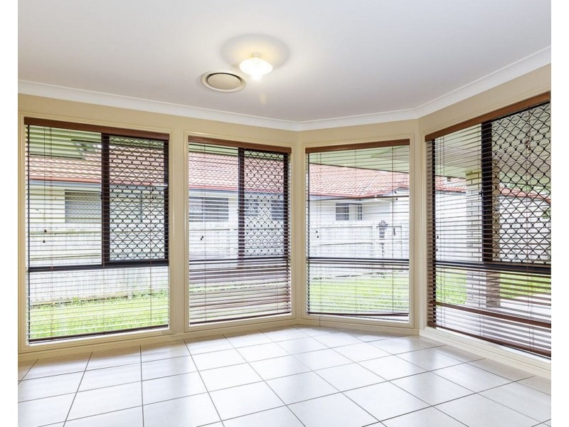 117 Livesay Rd, Moggill QLD 4070