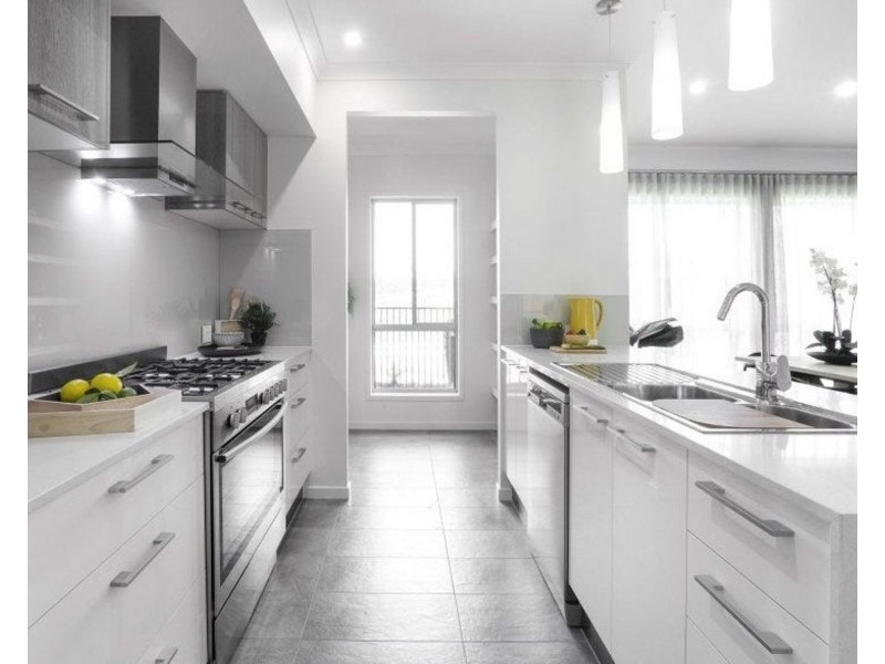 30 Tuckeroo Street, Ripley QLD 4306