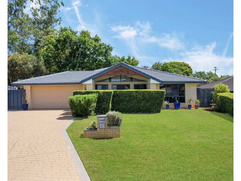 31 Spinnaker Circuit, Redland Bay QLD 4165