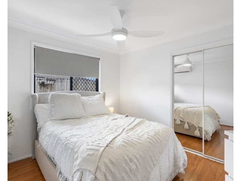 31 Spinnaker Circuit, Redland Bay QLD 4165