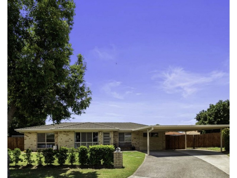 19 Brett Pl, Wynnum West QLD 4178