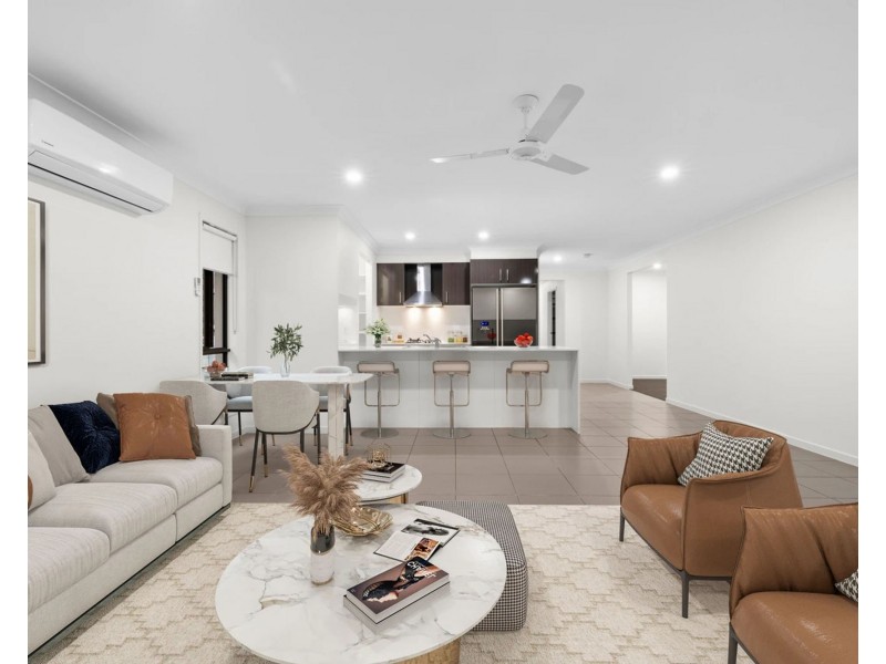 47 Kangaroo Cres, Springfield Lakes QLD 4300