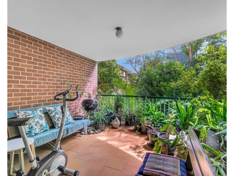 4/15 Lima Street, Auchenflower QLD 4066