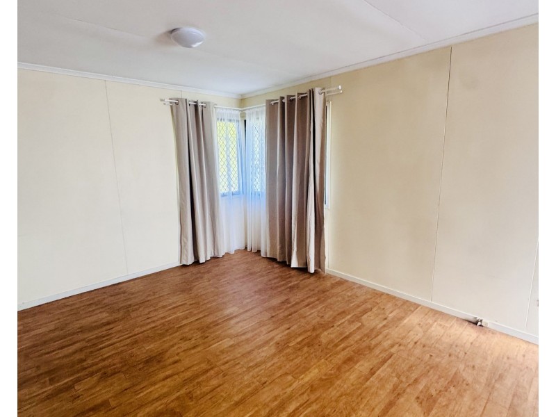 23 Peacock st, One Mile QLD 4305