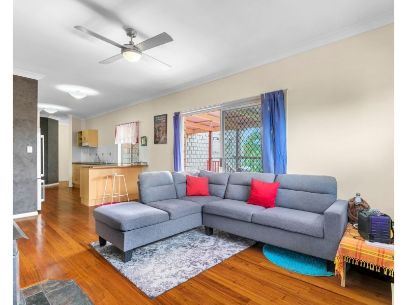 9-11 High Peak Crescent, Springfield QLD 4300