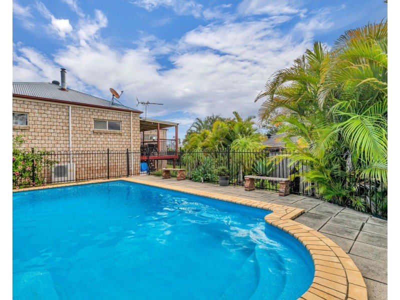 9-11 High Peak Crescent, Springfield QLD 4300