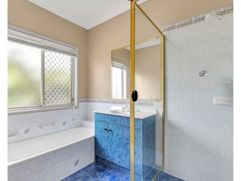 9-11 High Peak Crescent, Springfield QLD 4300