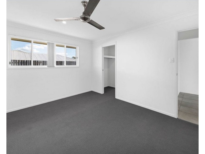 8 Sunstone Ave, Pimpama QLD 4209