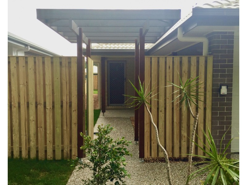 1/43 Paradise Rd, Burpengary QLD 4505