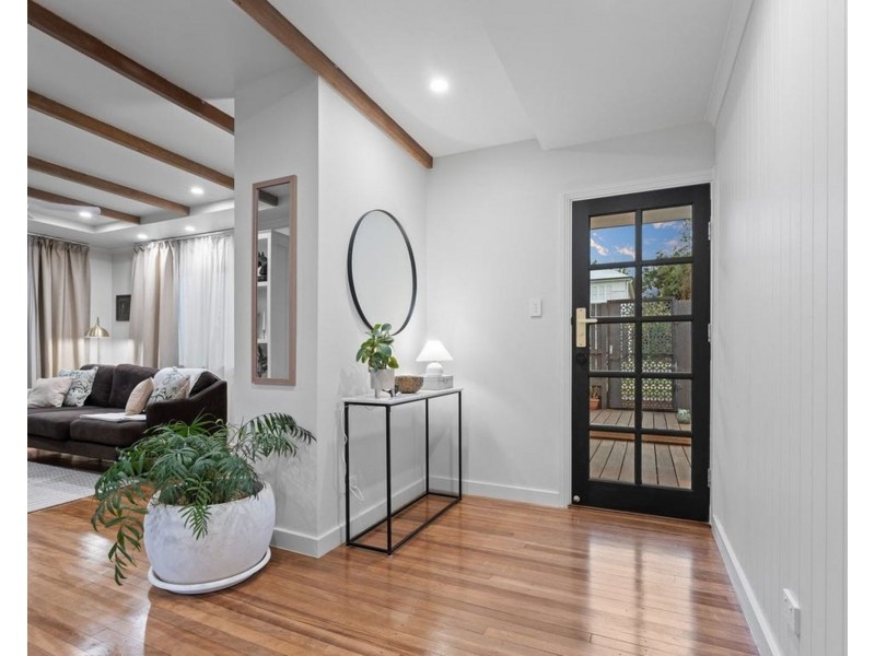 36 Darling St, E, Sadliers Crossing QLD 4305