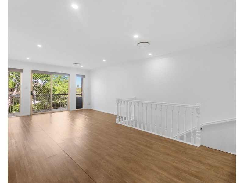 3/30 Rennie Street, Indooroopilly QLD 4068