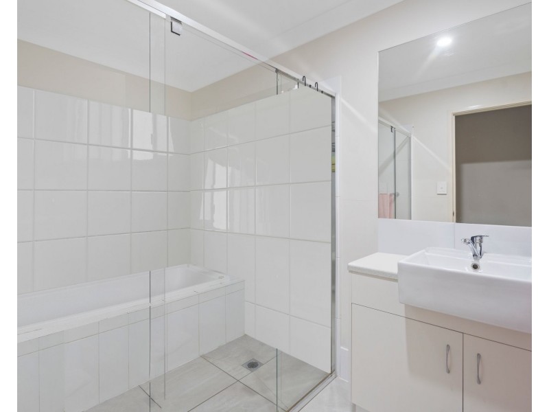 1/10 Westray Court, Redbank Plains QLD 4301