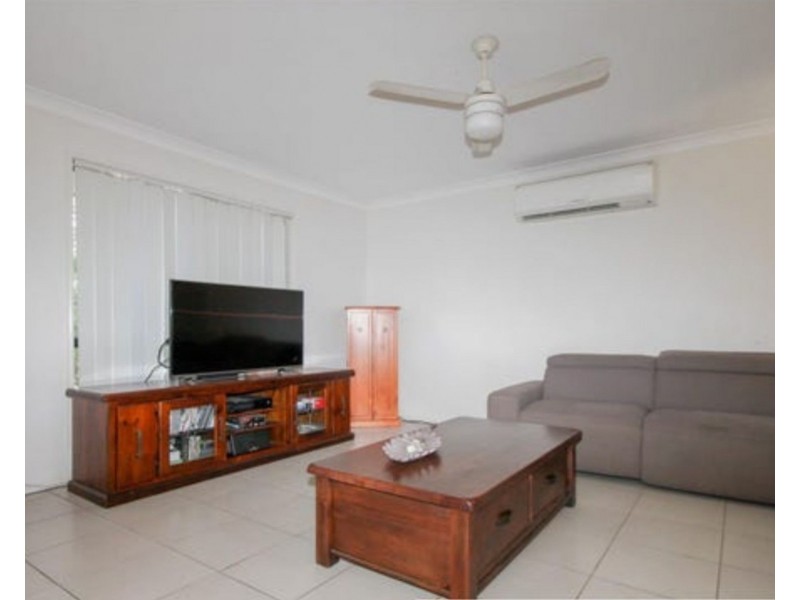 4 Wolfik Drive, Goodna QLD 4300