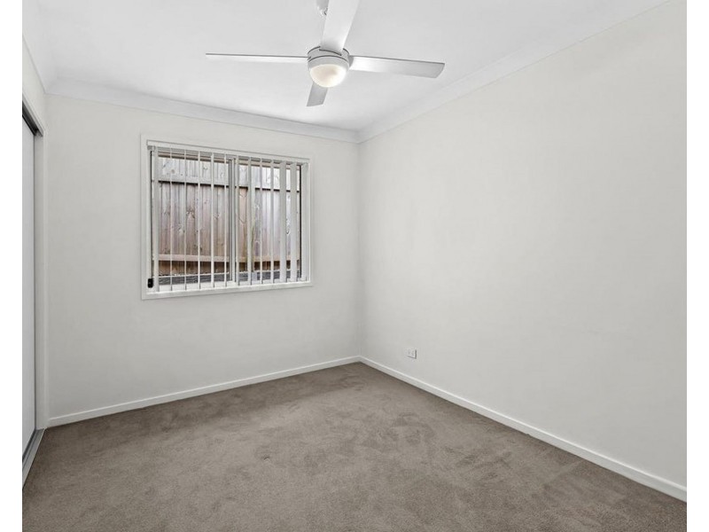 5 Johnson Circuit, Ripley QLD 4306