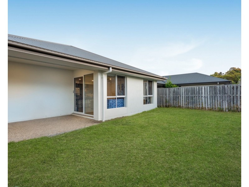 12 Meadows Circuit, Bellbird Park QLD 4300