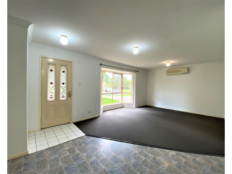 14 Nicole Pl, Crestmead QLD 4132