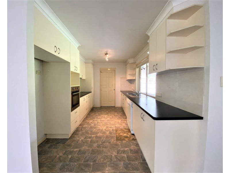 14 Nicole Pl, Crestmead QLD 4132