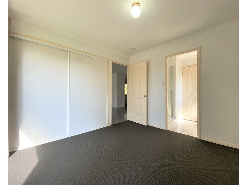 14 Nicole Pl, Crestmead QLD 4132