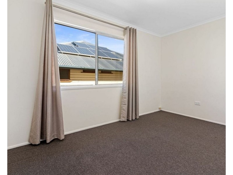 98 Hyde Rd, Yeronga QLD 4104