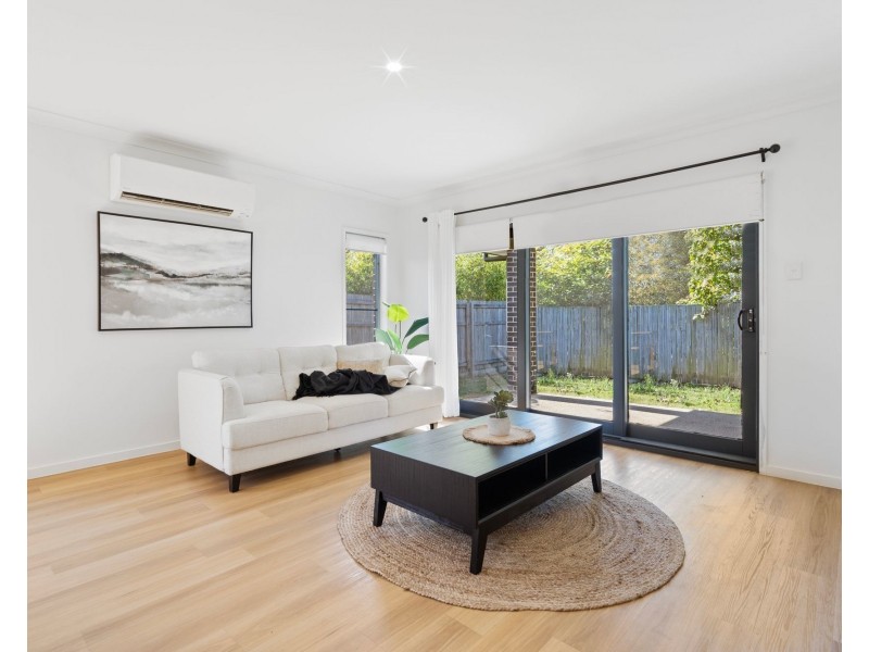 37 Slate Court, Logan Reserve QLD 4133