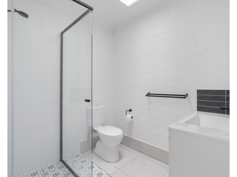 1/5 Herbert St, Bundamba QLD 4304