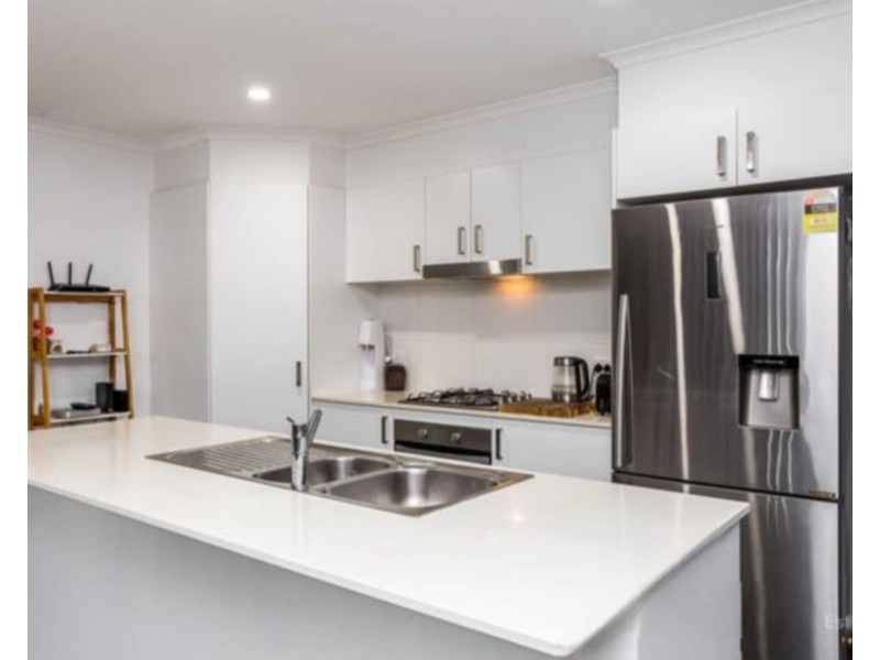 5 De Graaf St, Bellbird Park QLD 4300