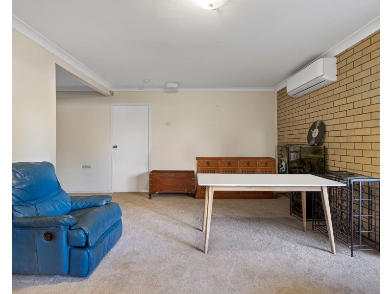 21 Mondra Street, Kenmore Hills QLD 4069