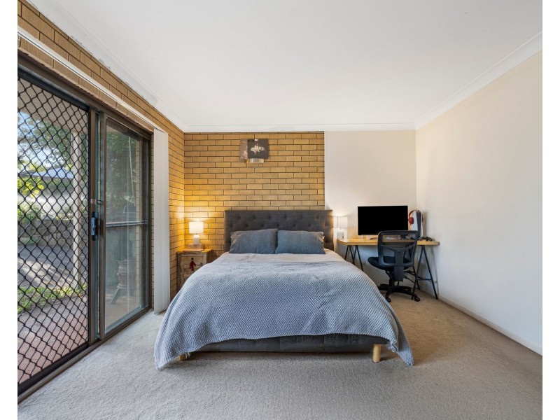 21 Mondra Street, Kenmore Hills QLD 4069