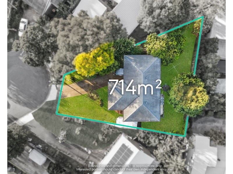 21 Mondra Street, Kenmore Hills QLD 4069