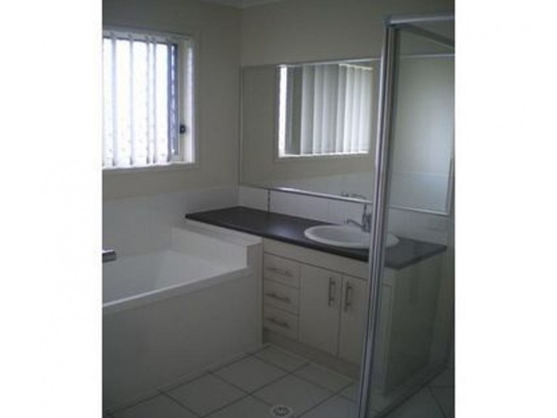 12 Mitchell St, Redbank Plains QLD 4301