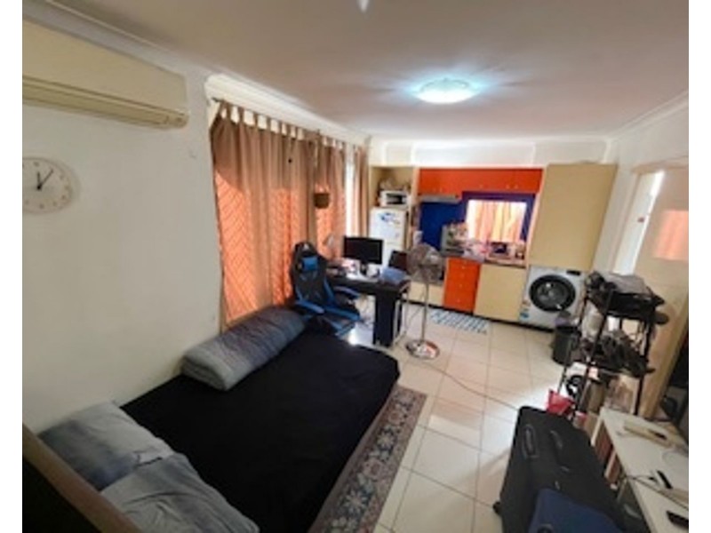 13B/75 Sir Fred Schonell Drive, St Lucia QLD 4067