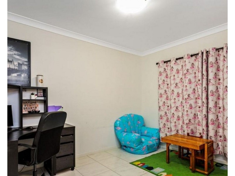 53 Parkland Dr, Springfield Lakes QLD 4300