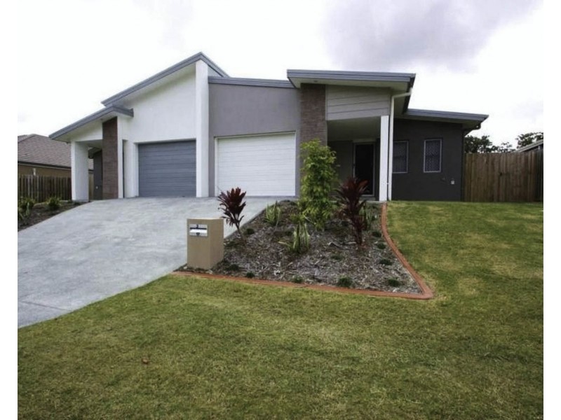 2/17 Lenton St, Coomera QLD 4209