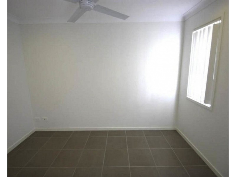 2/17 Lenton St, Coomera QLD 4209