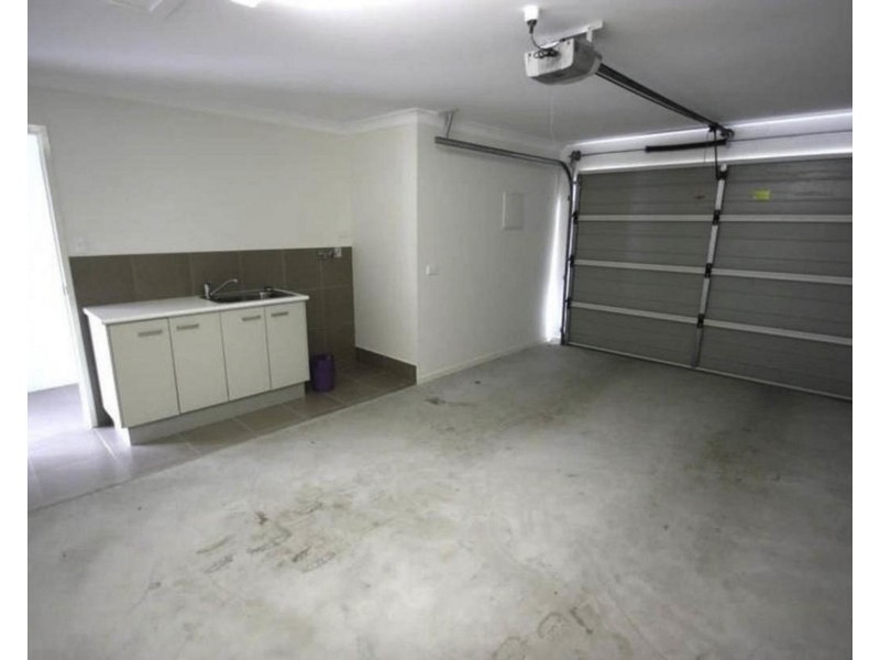 2/17 Lenton St, Coomera QLD 4209