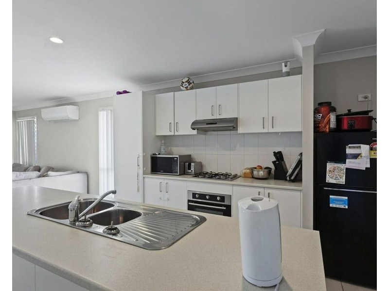 29 Lawson Cres, Laidley North QLD 4341
